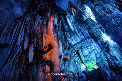 Cueva Flauta de Caa. 