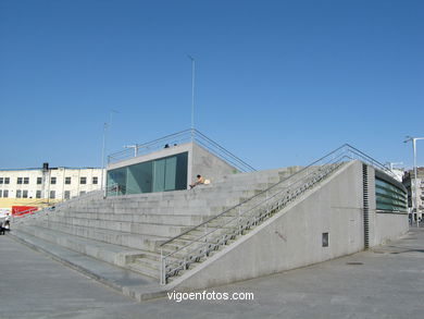 Zona puerto (V�zquez Consuegra). Proyecto abrir Vigo al mar. 