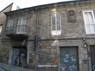 Casa de Arias Taboada  (siglo XVII) (CALLE ABELEIRA MENENDEZ). 