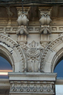 Edificio Bonín - Jenaro de la Fuente Domínguez (1910) (CALLE AREAL).