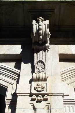 Casa de Pedro Román (Edificio de Ferro) (Actual Biblioteca Central) - Jenaro de la Fuente Domínguez (1889) (CALLE JOAQUIN YAÑEZ).