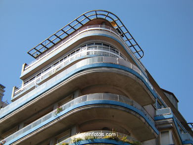 Edificio Aurora  - Jenaro de la Fuente �lvarez (1959) (CALLE REPUBLICA ARGENTINA). 
