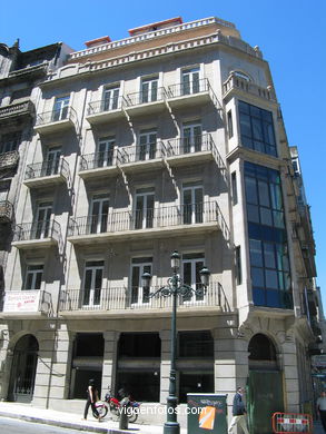 Sede del Banco Vi�as Aranda  - Antonio Cominges (1928) (CALLE COLON). 