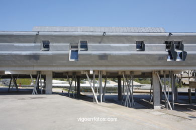 Aulario (Enric Miralles). Ciudad Universitaria. 