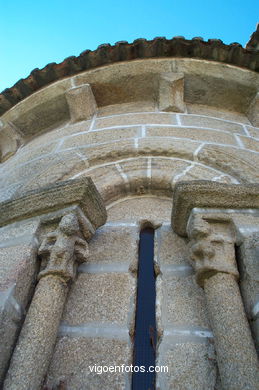 Iglesia rom�nica de Coruxo. Iglesias parroquiales. 