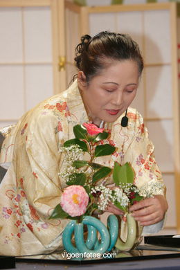 Ikebana - Concurso camelia 2005. 
