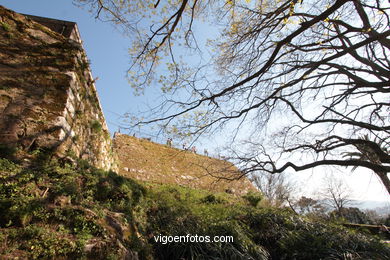 SPAIN CASTLES: VIGO CASTLE 