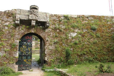 SPAIN CASTLES: VIGO CASTLE 