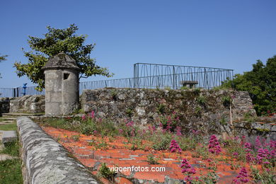 SPAIN CASTLES: VIGO CASTLE 