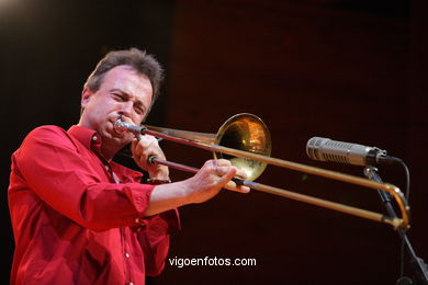 HENRI TEXIER STRADA SEXTET - JAZZ. III FESTIVAL DE VIGO IMAXINASONS 2007