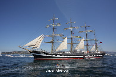 REGATA E SAIDA DENDE VIGO - DESAFIO ATLÁNTICO DE GRANDES VELEROS - REGATA CUTTY SARK. 2009 - TALL SHIPS ATLANTIC CHALLENGE 2009