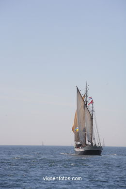 REGATA E SAIDA DENDE VIGO - DESAFIO ATLÁNTICO DE GRANDES VELEROS - REGATA CUTTY SARK. 2009 - TALL SHIPS ATLANTIC CHALLENGE 2009