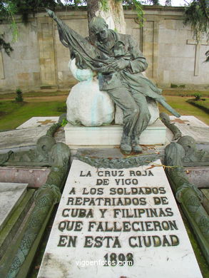 ESCULTURA FUNERARIA EN EL CEMENTERIO DE PEREIRÓ. ESCULTURAS Y ESCULTORES. VIGO