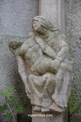 ESCULTURA FUNERARIA EN EL CEMENTERIO DE PEREIRÓ. ESCULTURAS Y ESCULTORES. VIGO