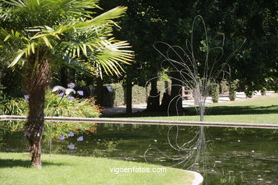 NATURALEZA CON ARTE. EXPOSICIÓN DE ESCULTURA JARDINES PAZO QUIÑONES DE LEÓN (CASTRELOS) VIGO. NATUREZA CON ARTE.