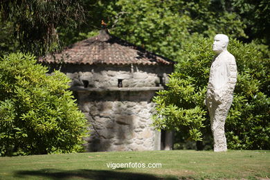 NATURALEZA CON ARTE. EXPOSICIÓN DE ESCULTURA JARDINES PAZO QUIÑONES DE LEÓN (CASTRELOS) VIGO. NATUREZA CON ARTE.