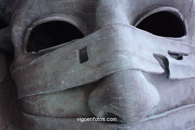 SCULPTURES DE IGOR MITORAJ. SCULPTURES AND SCULPTORS. VIGO