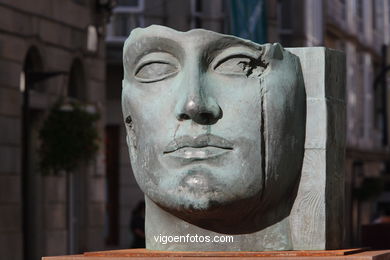 SCULPTURES DE IGOR MITORAJ. SCULPTURES AND SCULPTORS. VIGO