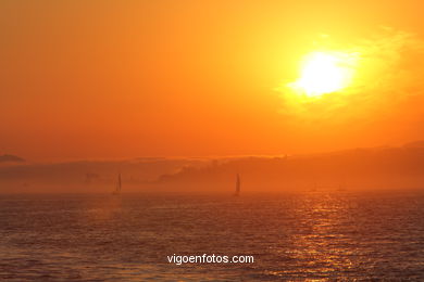 SUNSET & SUNRISE. VIGO BAY. SEA AND LANDSCAPES. SHIP