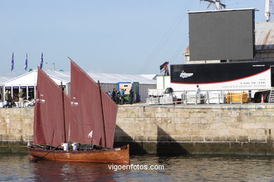 ATMOSPHERE BEFORE COMPETITION - VOLVO OCEAN RACE - VIGO - SPAIN