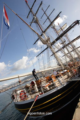 ATMOSPHERE BEFORE COMPETITION - VOLVO OCEAN RACE - VIGO - SPAIN