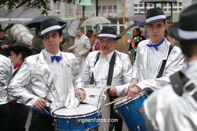 CARNAVAL 2005 - DESFILE DE COMPARSAS