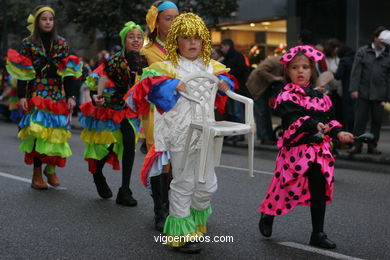 CARNIVAL 2005 - PROCESSION GROUP - SPAIN