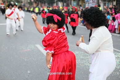 CARNAVAIS 2012 - DESFILE DE COMPARSAS