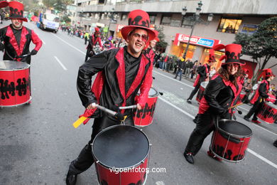 CARNAVAIS 2012 - DESFILE DE COMPARSAS