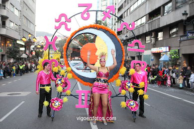 CARNAVAIS 2012 - DESFILE DE COMPARSAS