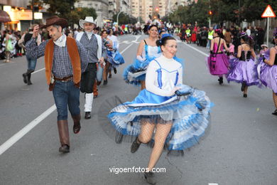 CARNAVAIS 2012 - DESFILE DE COMPARSAS