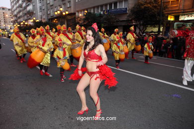 CARNAVAIS 2012 - DESFILE DE COMPARSAS