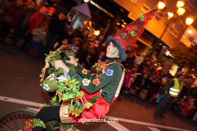 CARNAVAIS 2012 - DESFILE DE COMPARSAS