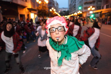 CARNAVAIS 2013 - DESFILE DE COMPARSAS