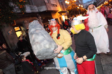 CARNAVAIS 2013 - DESFILE DE COMPARSAS