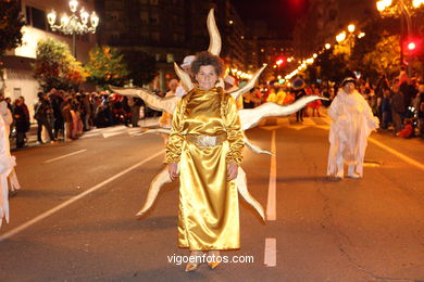 CARNAVAIS 2013 - DESFILE DE COMPARSAS