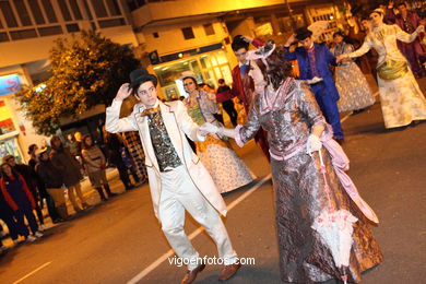 CARNAVAIS 2013 - DESFILE DE COMPARSAS