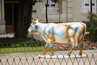 COW PARADE VIGO - COWPARADE