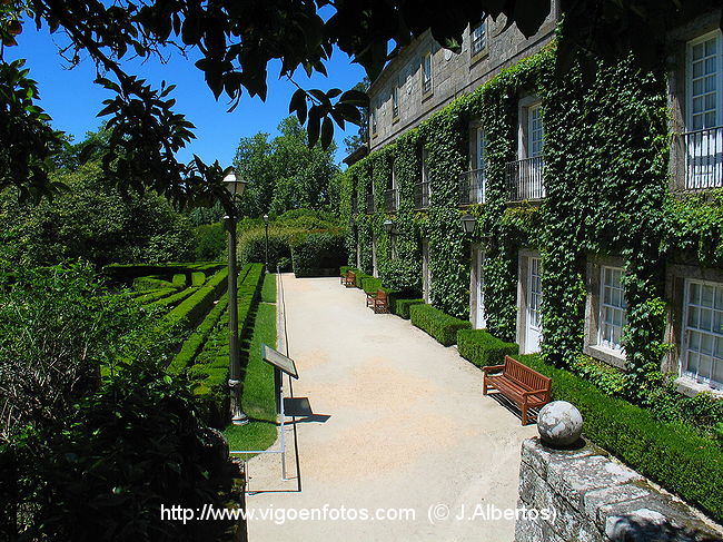 PHOTOS OF FRENCH GARDEN - QUIÑONES DE LEON - VIGO BAY. GALICIA. VISIT ...