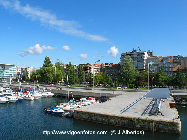 FOTOS DE PUERTO DEPORTIVO DEL NÁUTICO DE VIGO - VIGO. GALICIA - P3