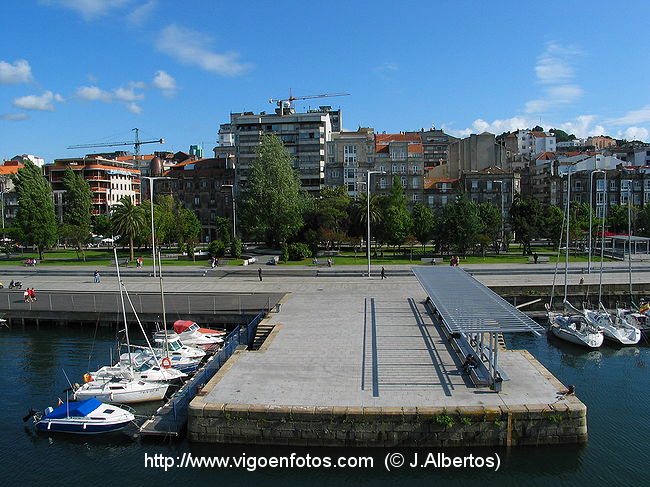 FOTOS DE PUERTO DEPORTIVO DEL NÁUTICO DE VIGO - VIGO. GALICIA - P2