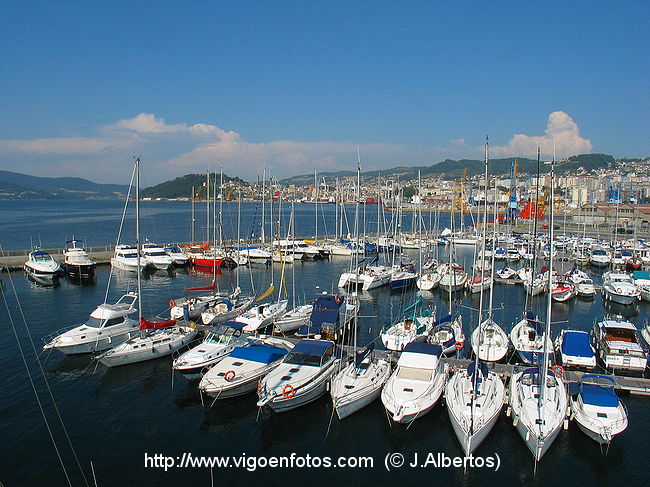 FOTOS DE PUERTO DEPORTIVO DEL NÁUTICO DE VIGO - VIGO ...