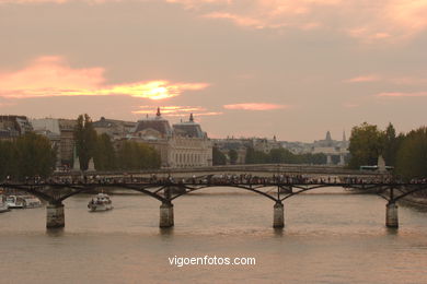 CALLES DE PARÍS, FRANCIA - VISTAS PANORÁMICAS - IMÁGENES DE VIAJES