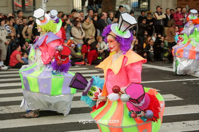 CARNAVALES: CARNAVAL SANTACRUZ 